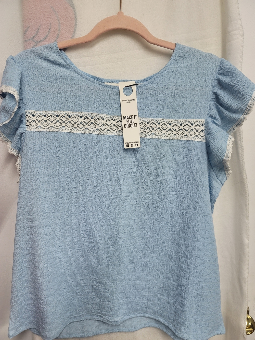 Light Blue Lace-Trim Flut ter Sleeve Top